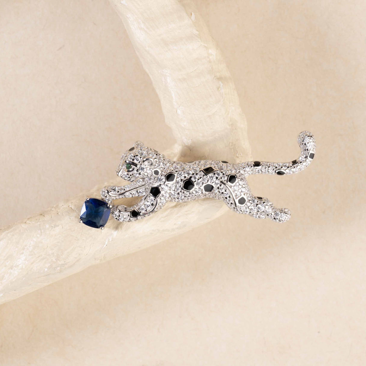 Handcrafted 925 sterling silver brooch with bird design, perfect for women’s or men's formal wear or as a statement accessory for weddings and parties. gift for women/girls, gift for men/boys