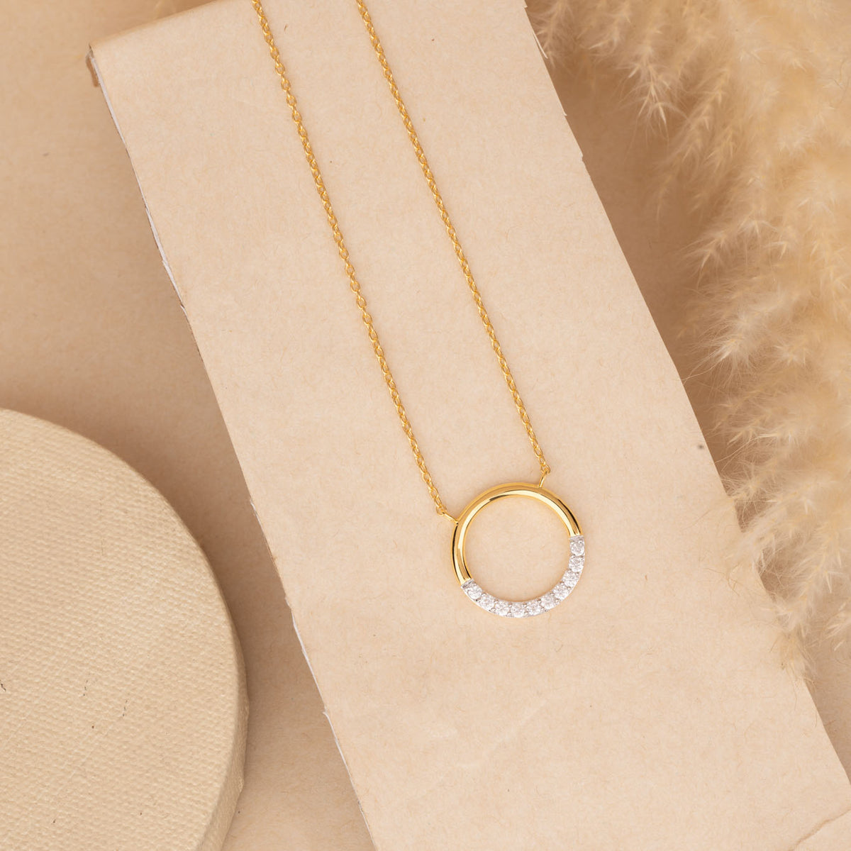 Minimalist Gold Necklace