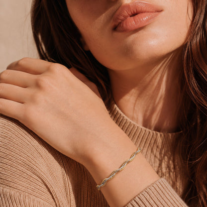 Weaving Gold Bracelet