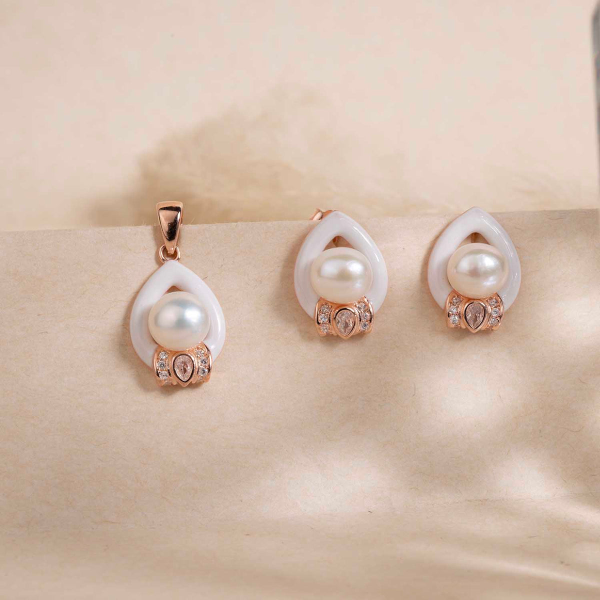 Silver Pendant & Earrings Set
