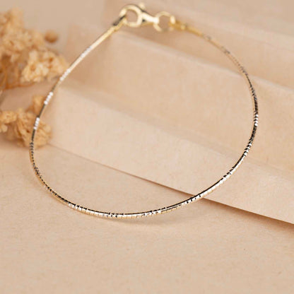 Sleek Gold Bracelet