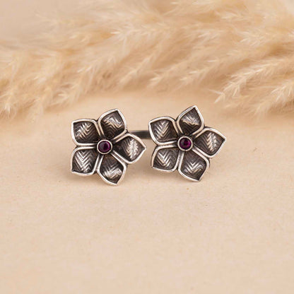 Silver Oxidised Flower Ring