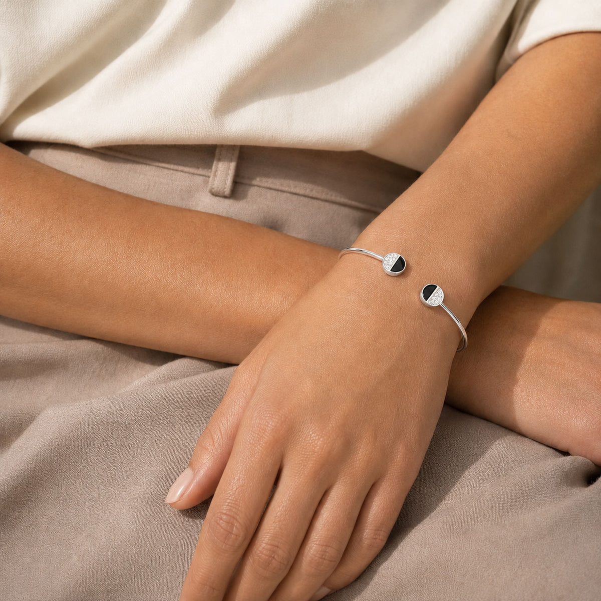 Minimal Silver Cuff
