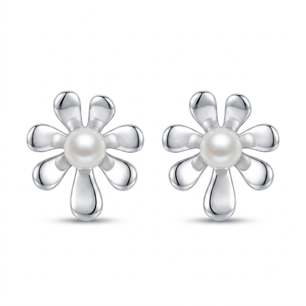Pearl Flower Stud Earrings in 925 Sterling Silver