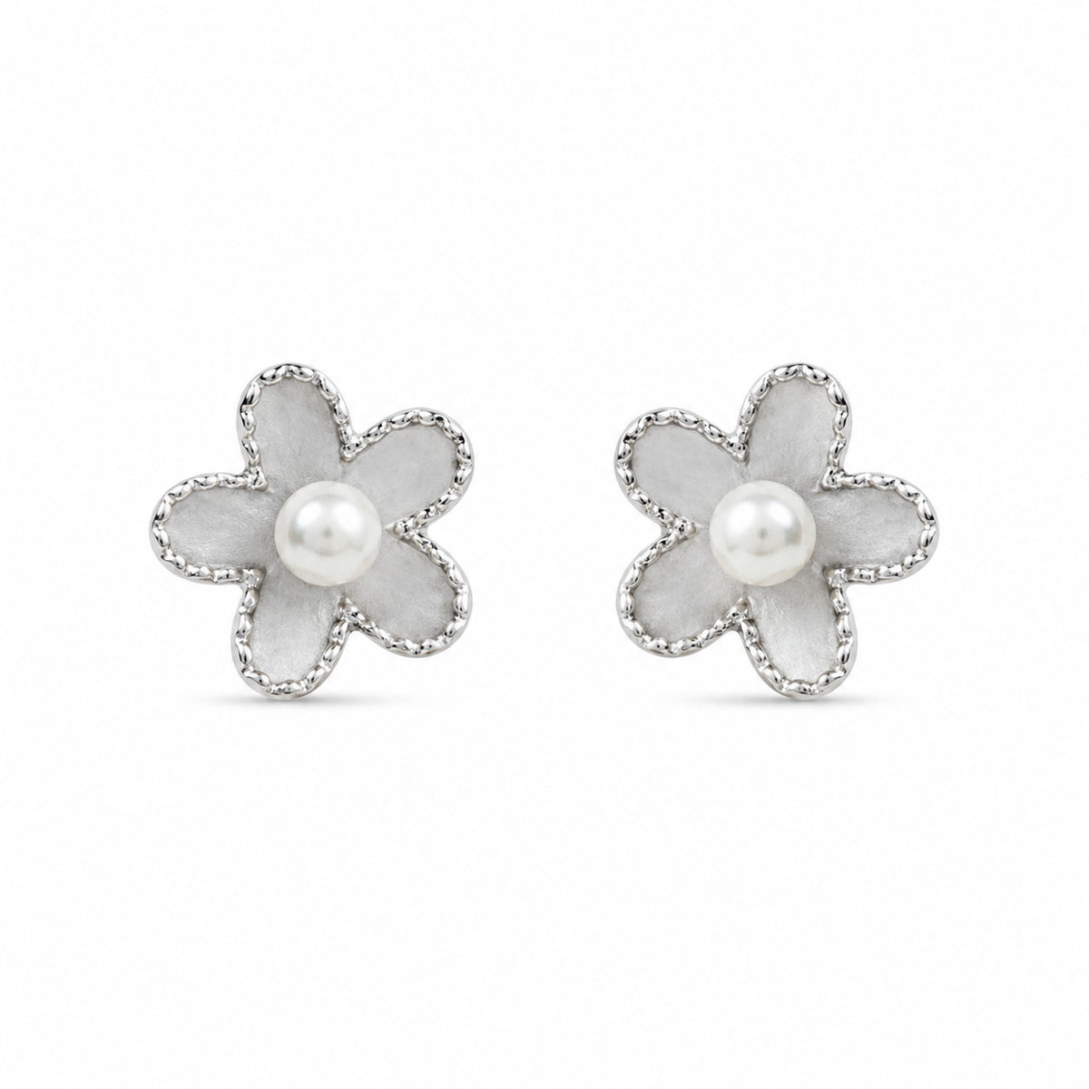 Pearl Flower Stud Earrings in 925 Sterling Silver